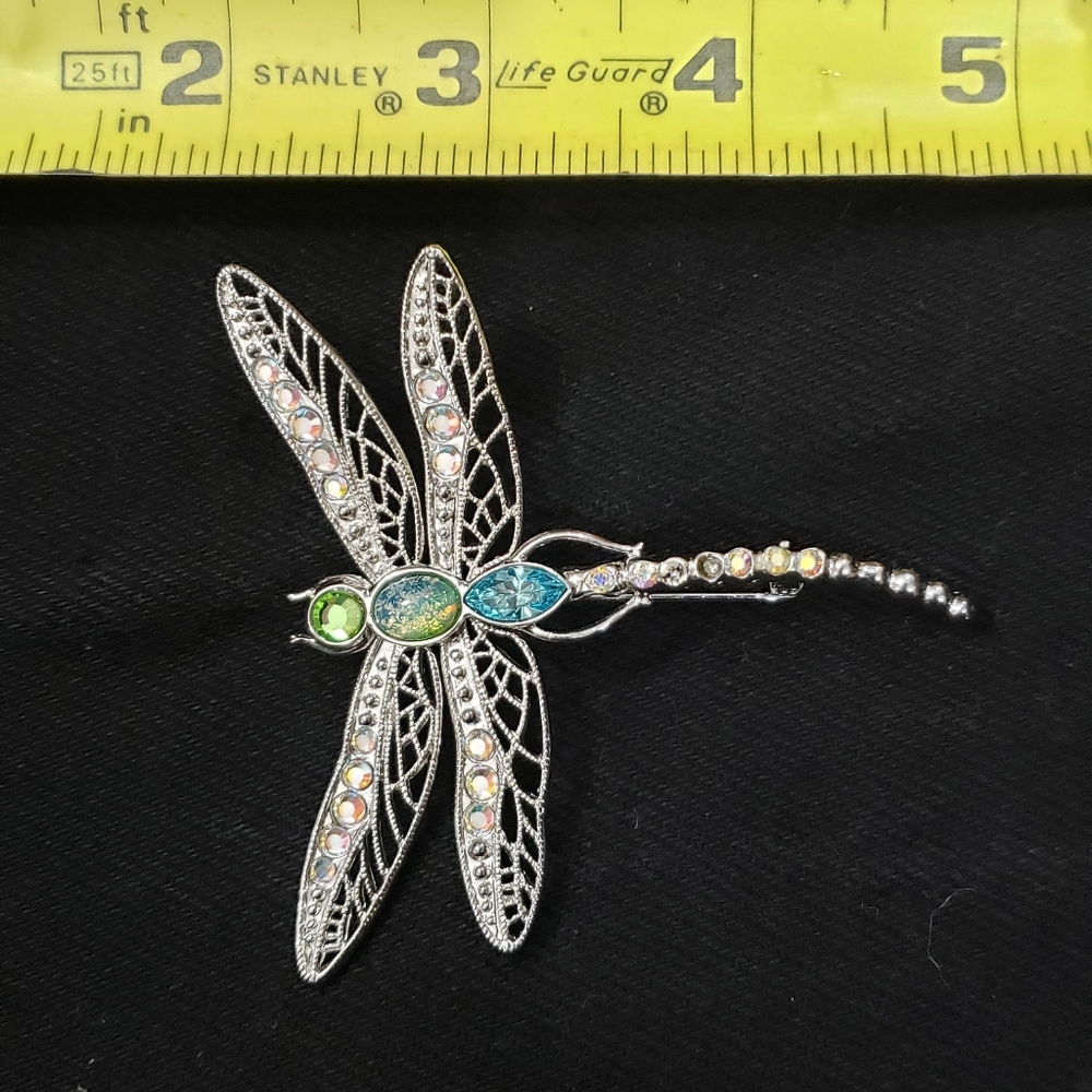 Brand new women's pendant